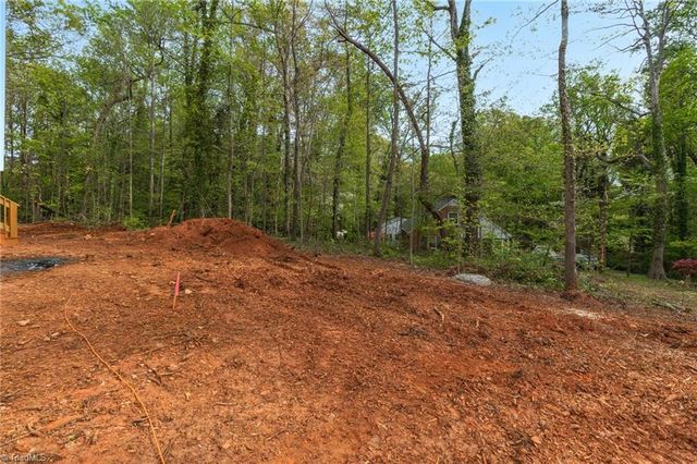 340 College Street, Rural Hall, NC 27045