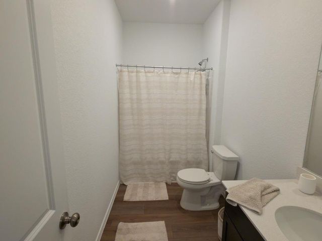1232 Cattail LN, Bastrop, TX 78602