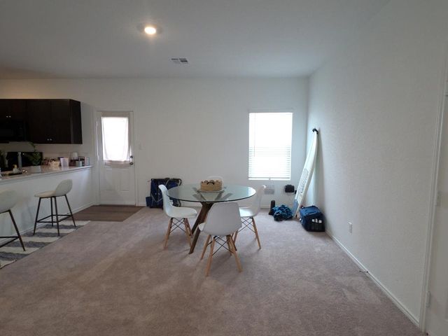 1232 Cattail LN, Bastrop, TX 78602