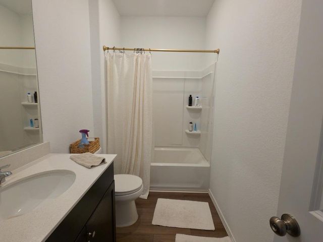 1232 Cattail LN, Bastrop, TX 78602
