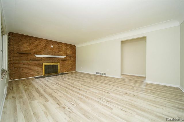 14670 Shirley Avenue, Warren, MI 48089