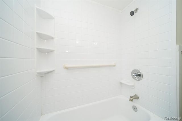 14670 Shirley Avenue, Warren, MI 48089