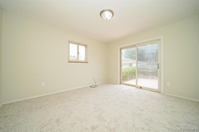 14670 Shirley Avenue, Warren, MI 48089