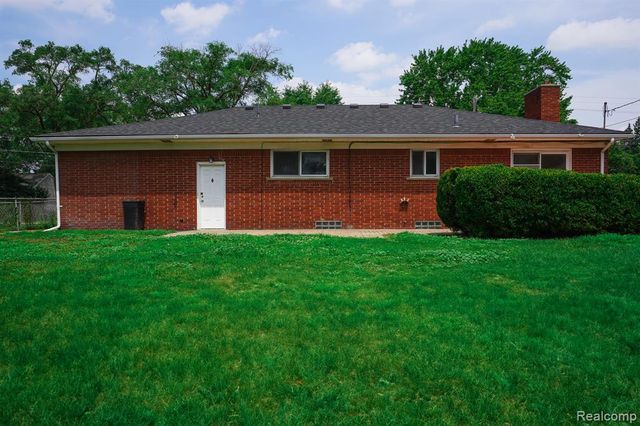 14670 Shirley Avenue, Warren, MI 48089