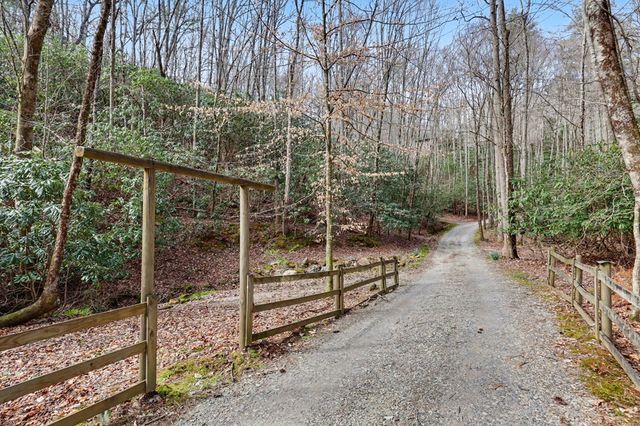 91 Forest View Drive, Murphy, NC 28906