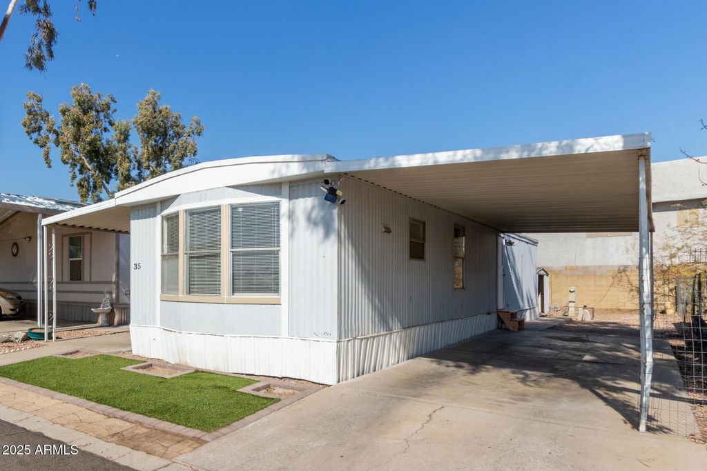 1221 N DYSART Road 35, Avondale, AZ 85323 — photo 5