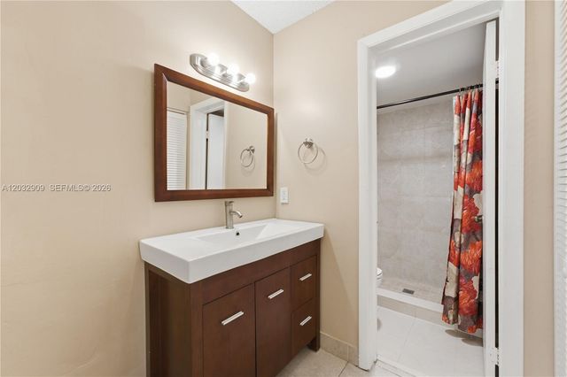 13280 SW 88th Lane 103B, Miami, FL 33186