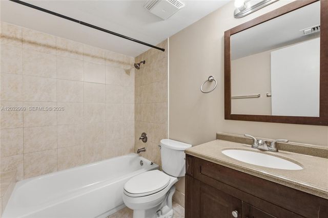 13280 SW 88th Lane 103B, Miami, FL 33186
