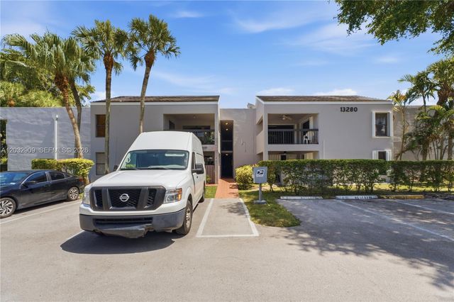 13280 SW 88th Lane 103B, Miami, FL 33186
