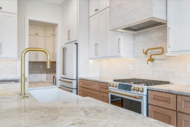 901 Bellerive Boulevard, Nicholasville, KY 40356