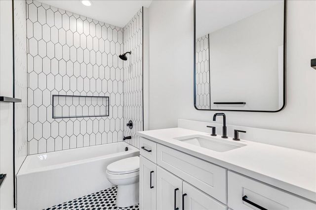 901 Bellerive Boulevard, Nicholasville, KY 40356