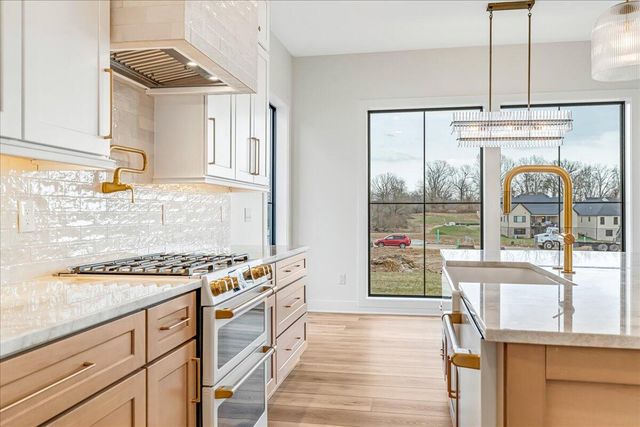 901 Bellerive Boulevard, Nicholasville, KY 40356