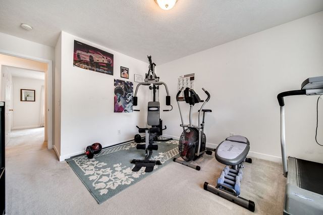 1016 Chelsea Dr, Goodlettsville, TN 37072