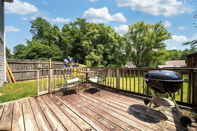 1016 Chelsea Dr, Goodlettsville, TN 37072