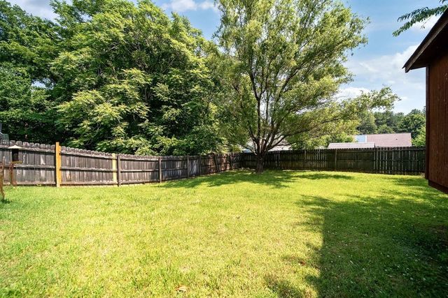1016 Chelsea Dr, Goodlettsville, TN 37072