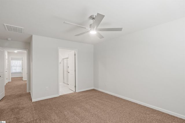 10 Stoneview Way, Taylors, SC 29687