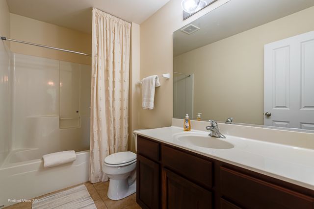 26602 Grande Poplar Court, Plainfield, IL 60585