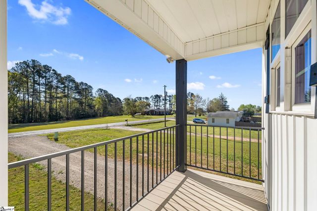 1717 Edwards Road, Woodruff, SC 29388