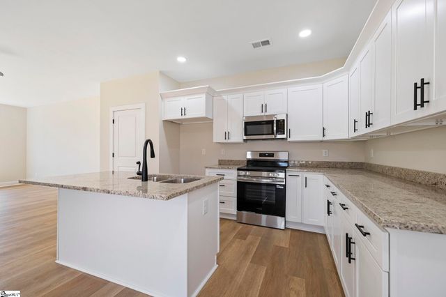 1717 Edwards Road, Woodruff, SC 29388