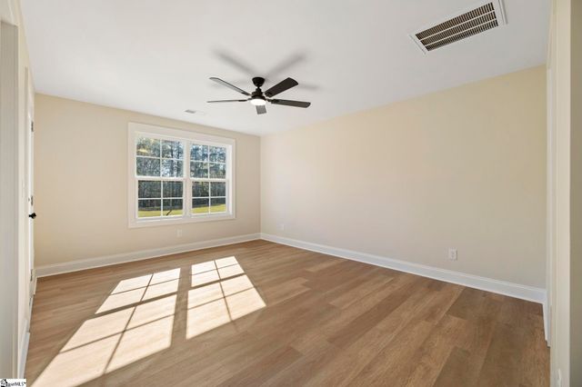 1717 Edwards Road, Woodruff, SC 29388