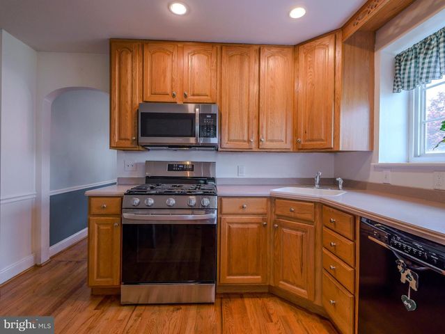 903 PENN AVE, Drexel Hill, PA 19026