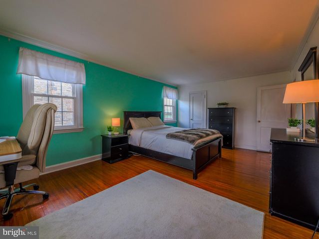 903 PENN AVE, Drexel Hill, PA 19026