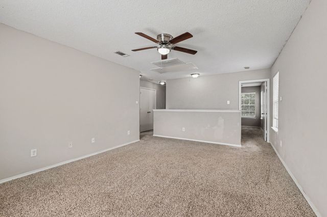 2020 Cardinal Lane, Lewisville, TX 75077
