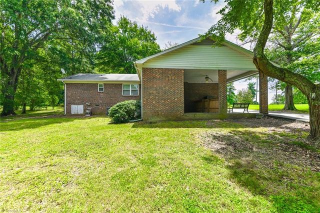 1225 Bethany Church Road, Winston-salem, NC 27107