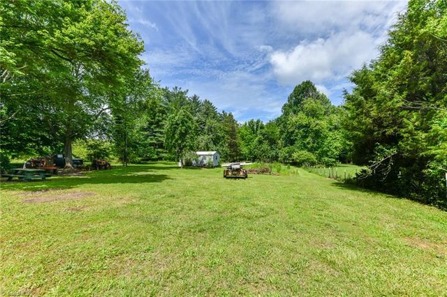 1225 Bethany Church Road, Winston-salem, NC 27107