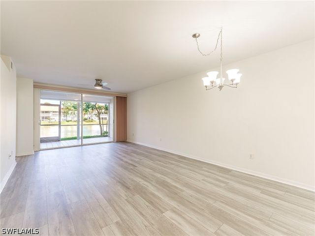 2506 Orchid Bay DR 101, Naples, FL 34109