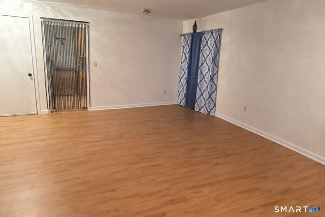 147 Hamden Avenue APT A, Waterbury, CT 06704