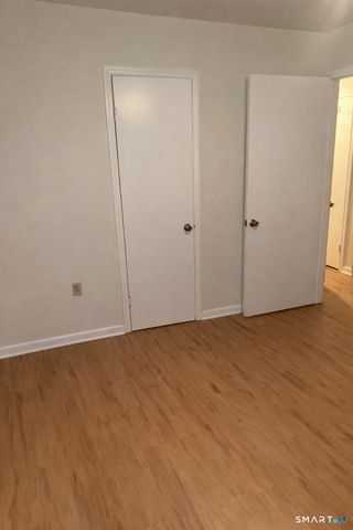 147 Hamden Avenue APT A, Waterbury, CT 06704