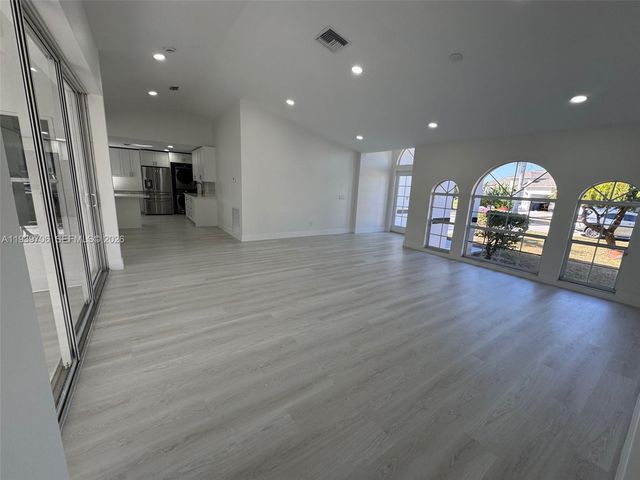 14441 PINE LILY DR, Fort Myers, FL 33908