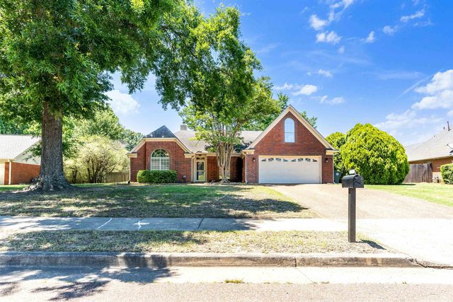 3933 OAK FOREST DR, Bartlett, TN 38135