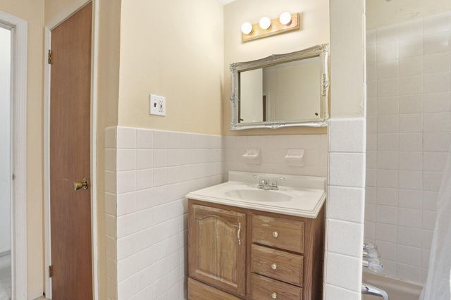 330 WEXFORD RD, Red Hill, PA 18076