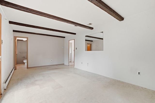 330 WEXFORD RD, Red Hill, PA 18076