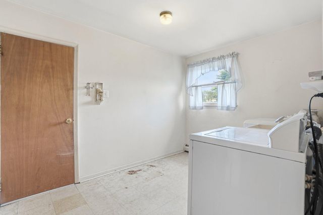330 WEXFORD RD, Red Hill, PA 18076