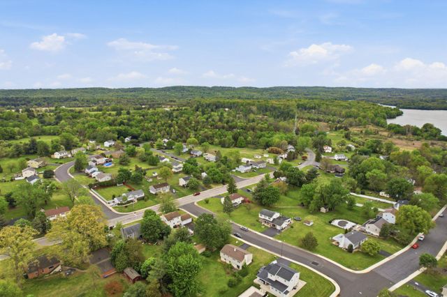 330 WEXFORD RD, Red Hill, PA 18076