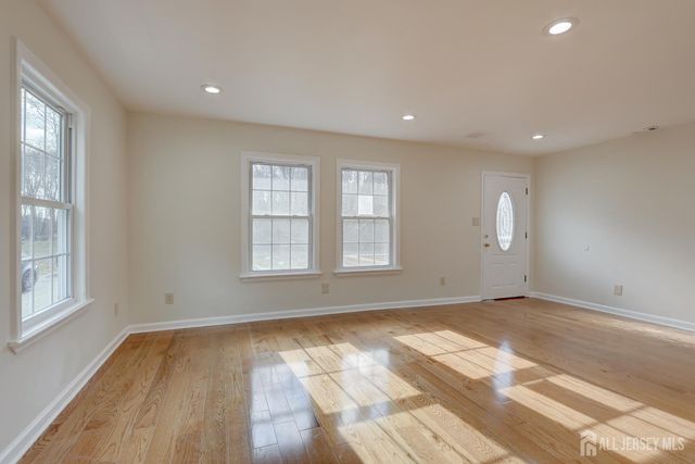 398 Spotswood Gravel Hill Road, Monroe, NJ 08831