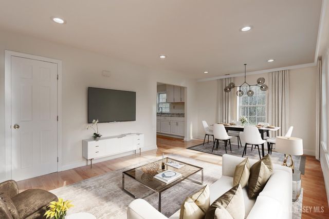 398 Spotswood Gravel Hill Road, Monroe, NJ 08831