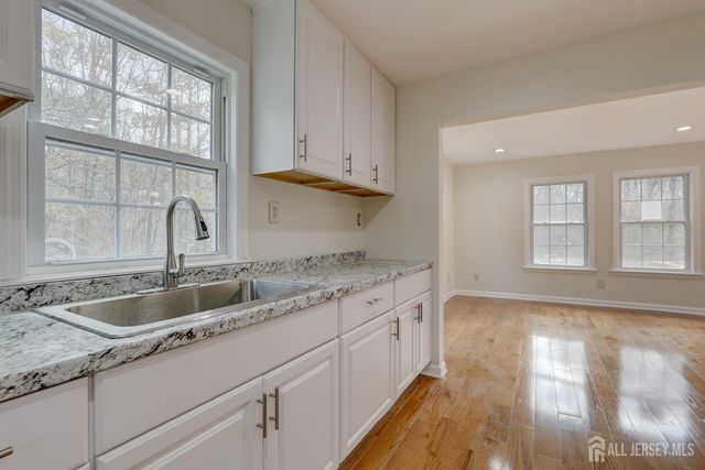 398 Spotswood Gravel Hill Road, Monroe, NJ 08831