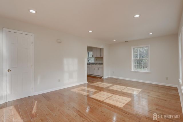 398 Spotswood Gravel Hill Road, Monroe, NJ 08831