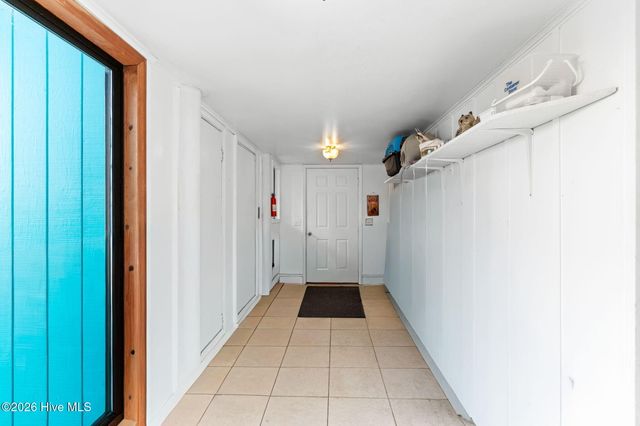 133 Fourth Avenue N, Kure Beach, NC 28449