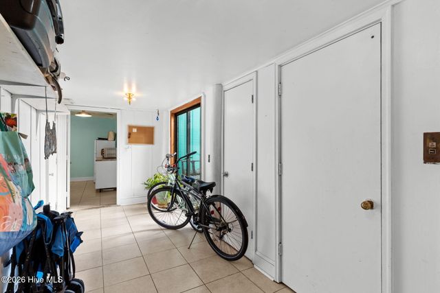 133 Fourth Avenue N, Kure Beach, NC 28449