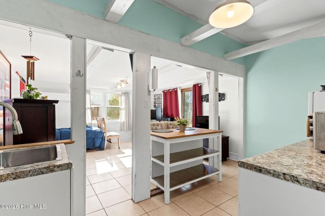 133 Fourth Avenue N, Kure Beach, NC 28449