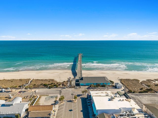 133 Fourth Avenue N, Kure Beach, NC 28449