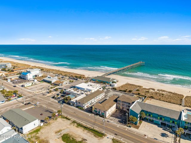 133 Fourth Avenue N, Kure Beach, NC 28449
