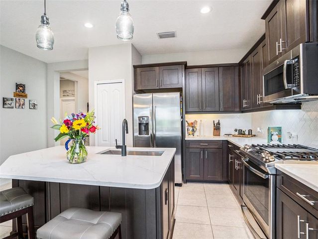 13539 CIRCA CROSSING DRIVE, Lithia, FL 33547