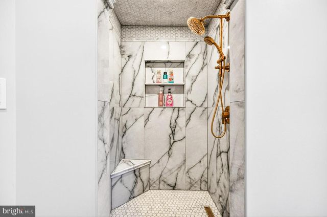 9604 GLENARM CT, Burke, VA 22015