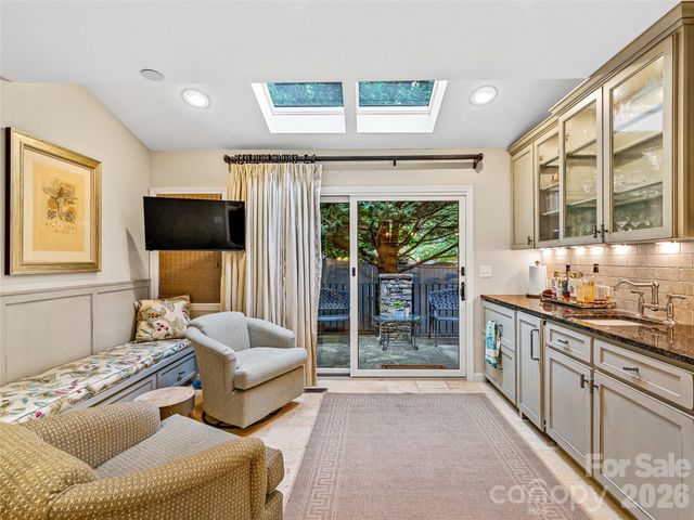 64 Toxaway Shores Drive 2, Lake Toxaway, NC 28747